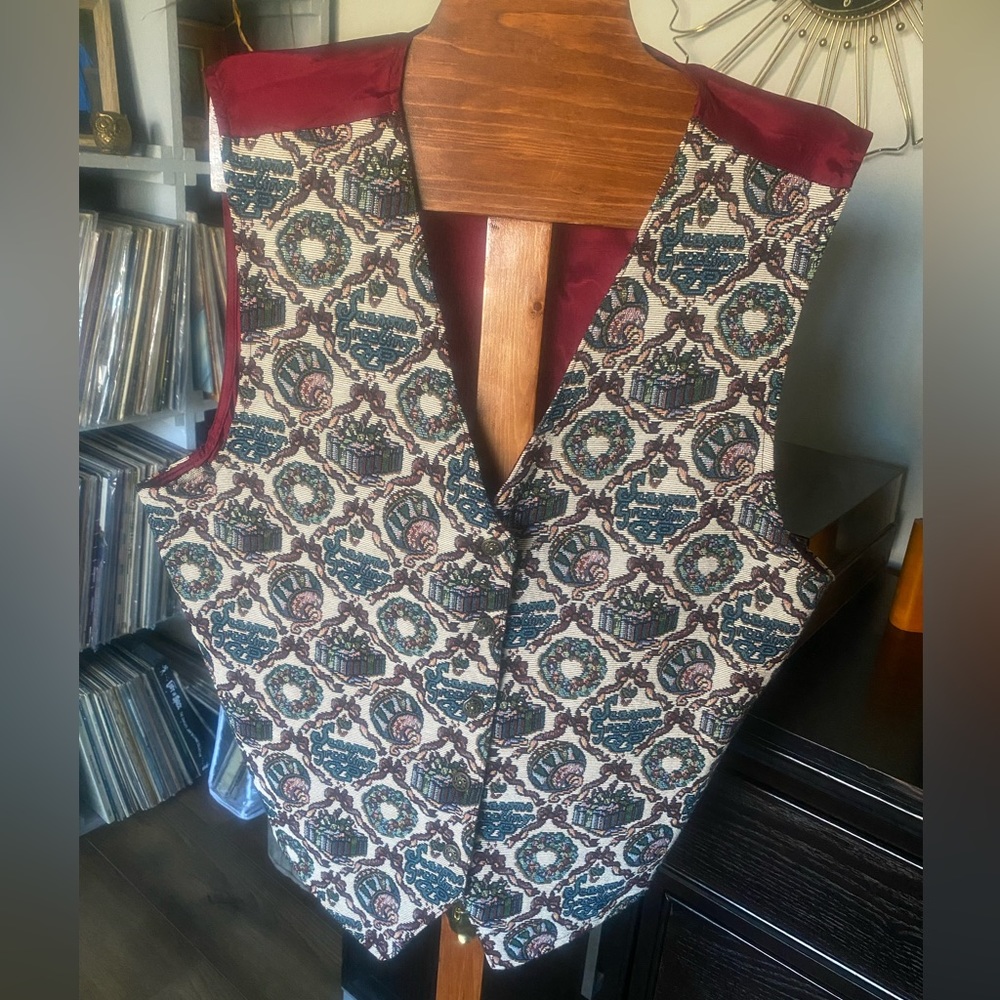 Vintage Christmas‎ Tapestry Vest